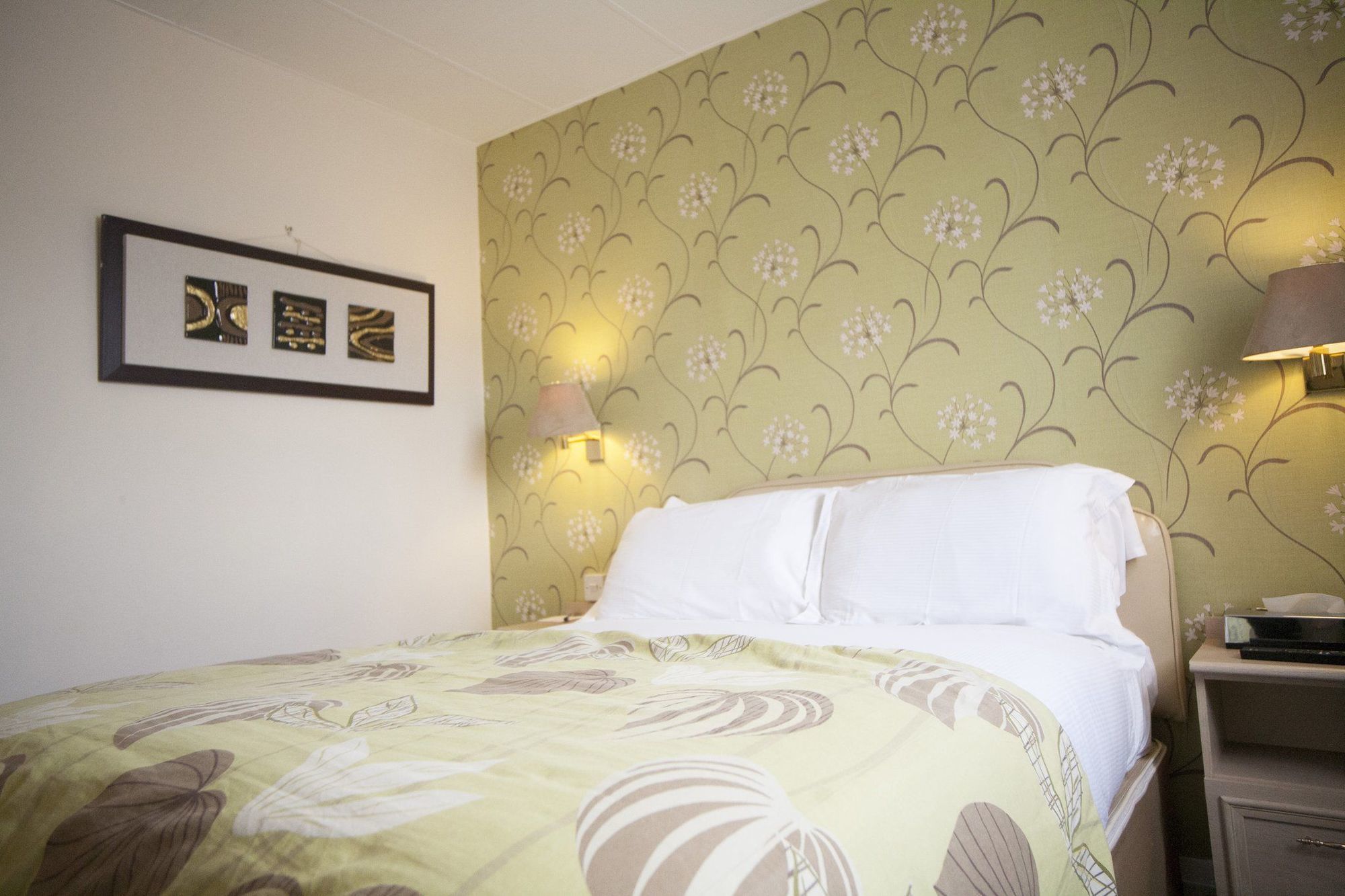 Hotel The White Swan Halifax