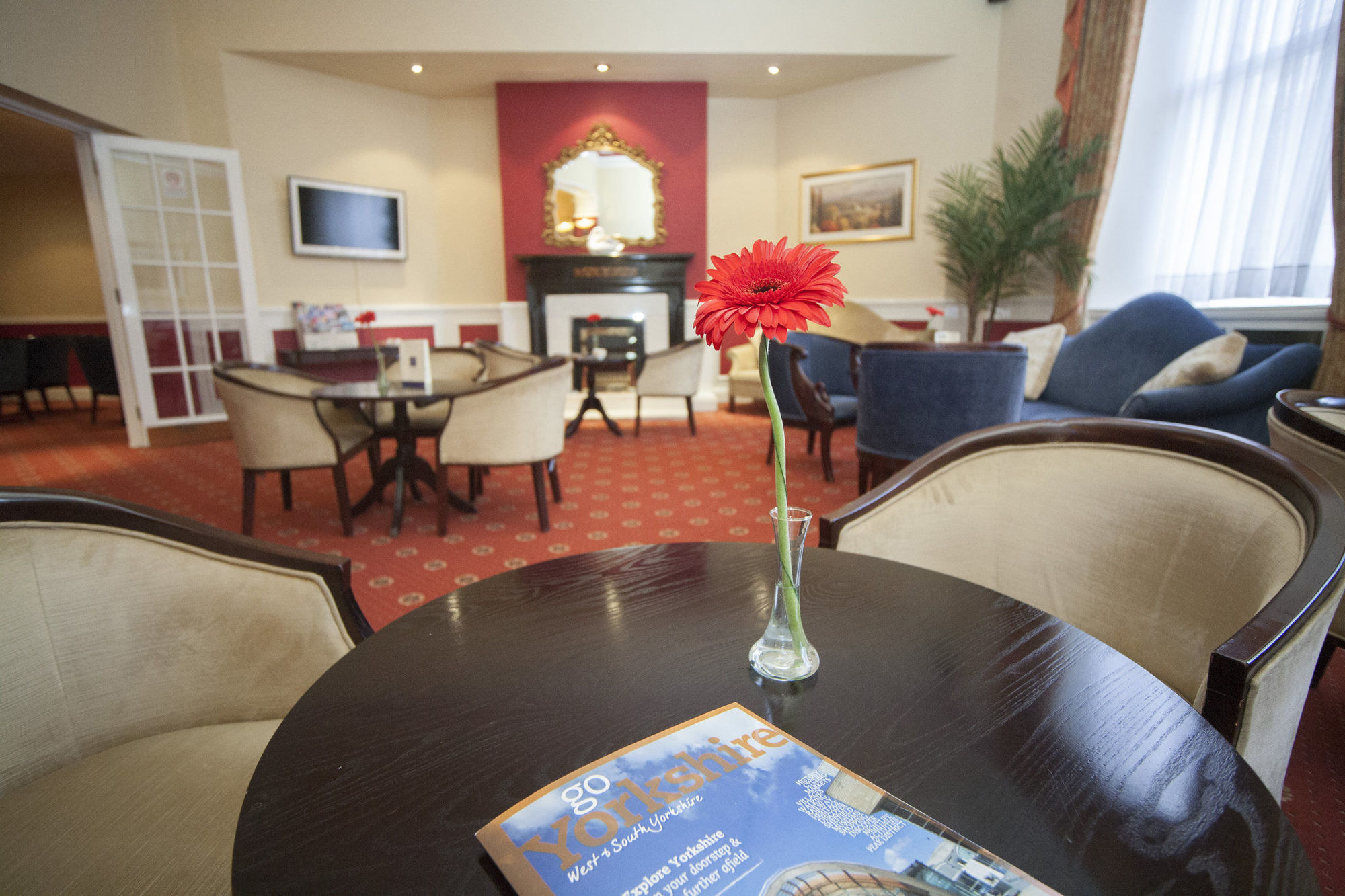Hotel The White Swan 3*