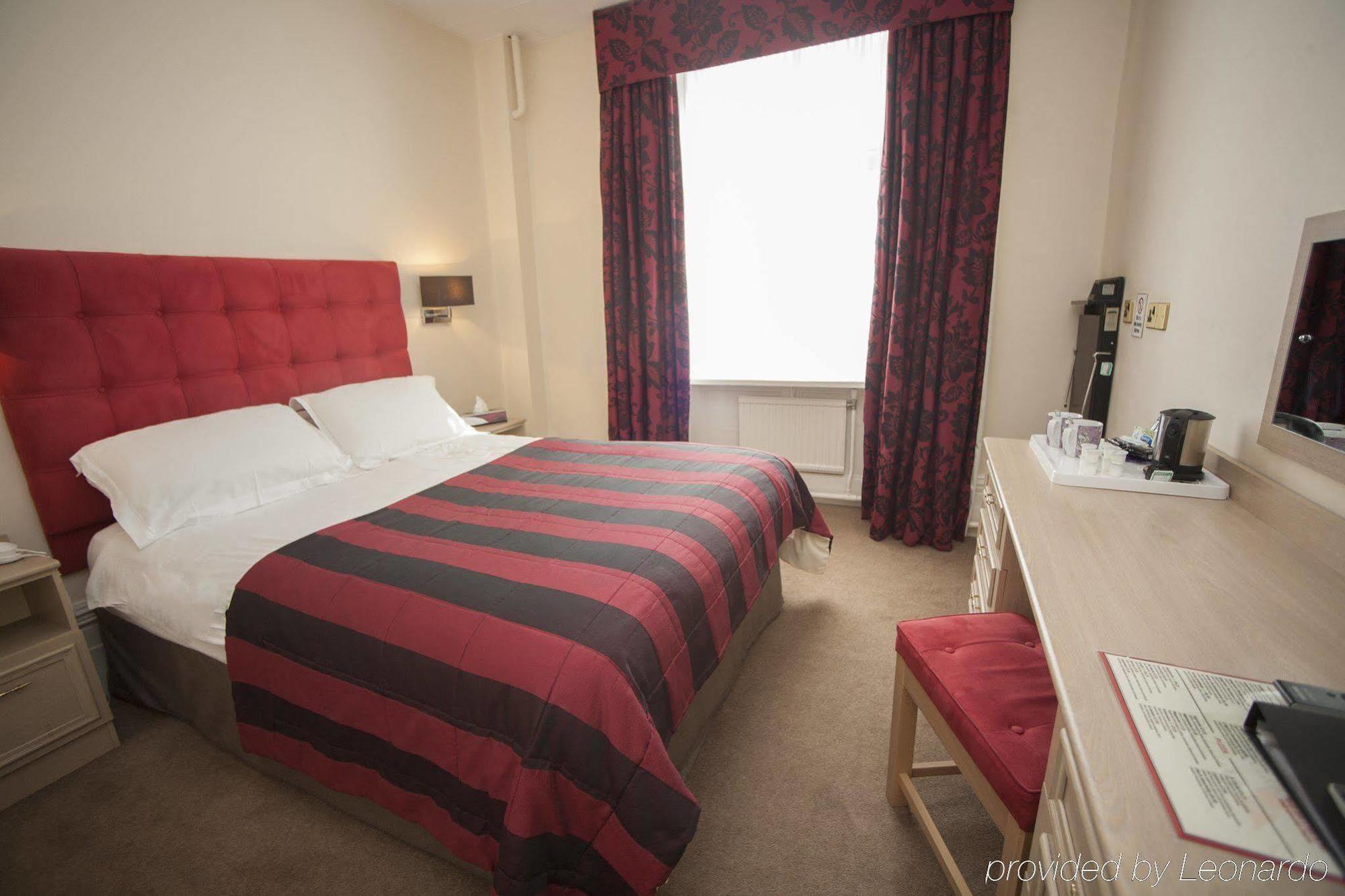The White Swan 3*